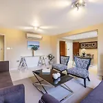 London Suites 2-Hosted By Sweetstay